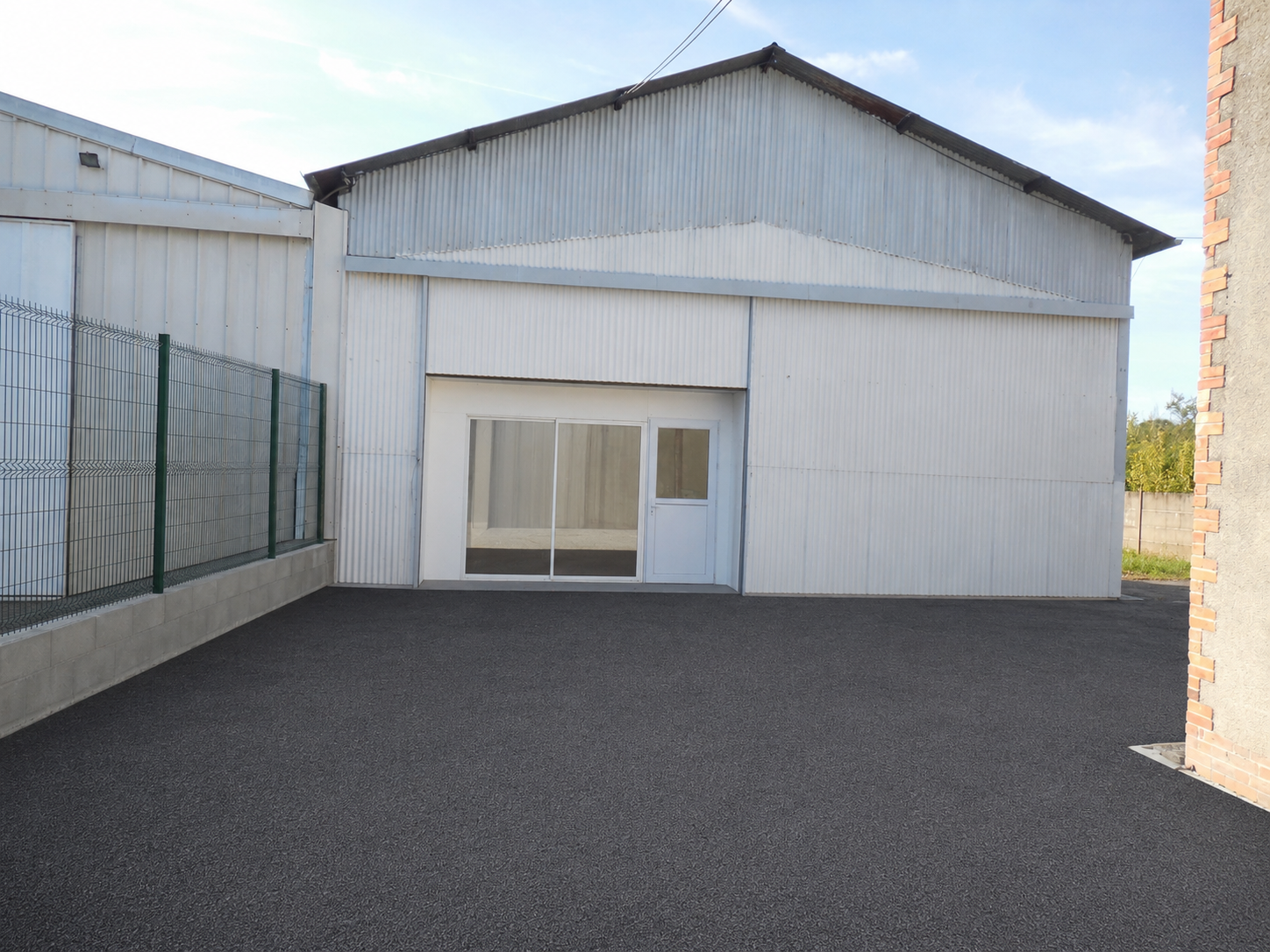 Local 140 m²